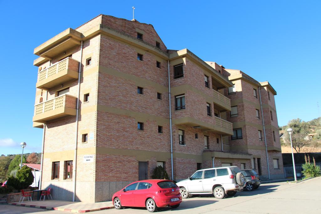 Aparthotel Tres Caminos El Grado Exterior photo